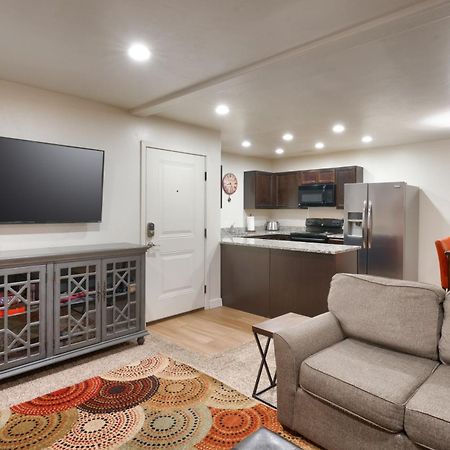 6A Family Friendly Redcliff Condo Pool & Hot Tub Moab Bagian luar foto