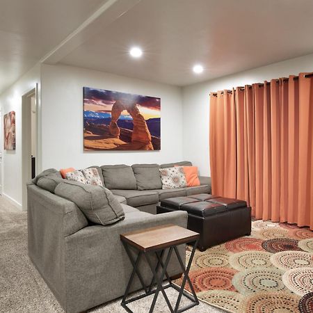 6A Family Friendly Redcliff Condo Pool & Hot Tub Moab Bagian luar foto